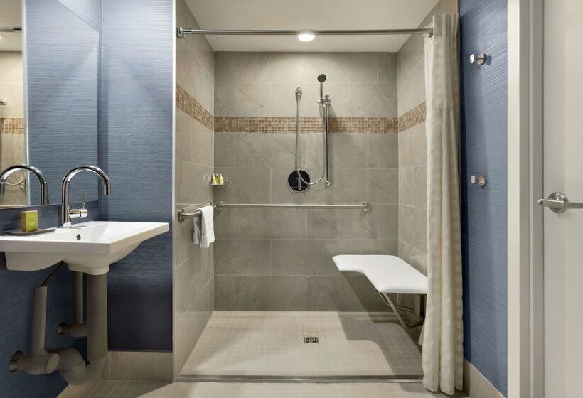 Doubletree Suites By Hilton Hotel Boston   Cambridge