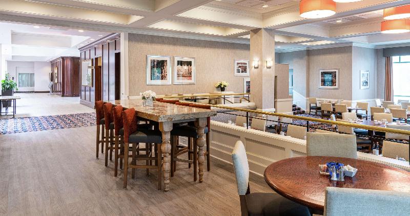 Doubletree Suites By Hilton Hotel Philadelphia West