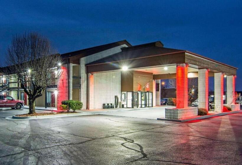 هتل Econo Lodge