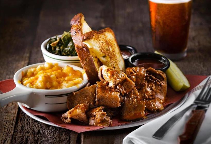 בית מלון כפרי Four Points By Sheraton Houston Greenway Plaza