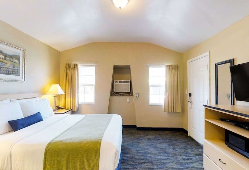 هتل Napa Discovery Inn