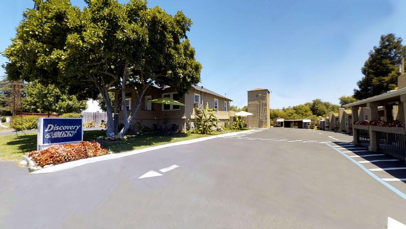 هتل Napa Discovery Inn