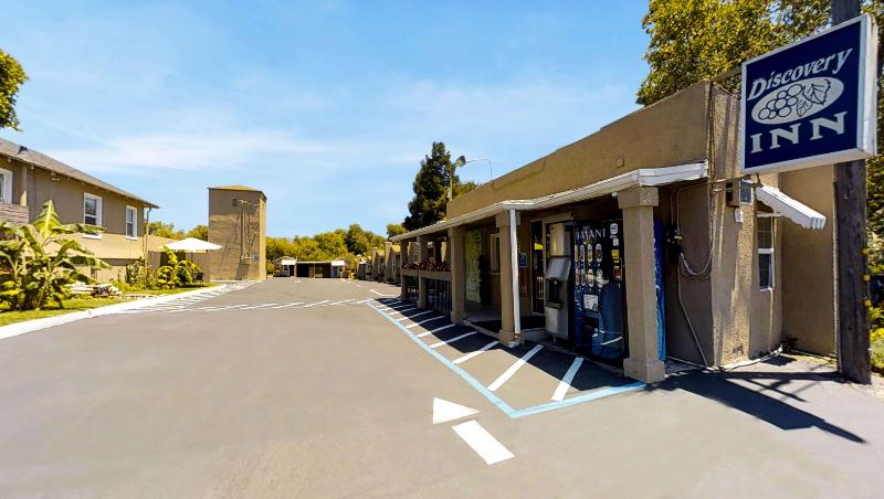 هتل Napa Discovery Inn