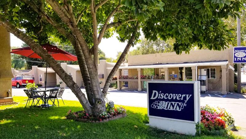 هتل Napa Discovery Inn