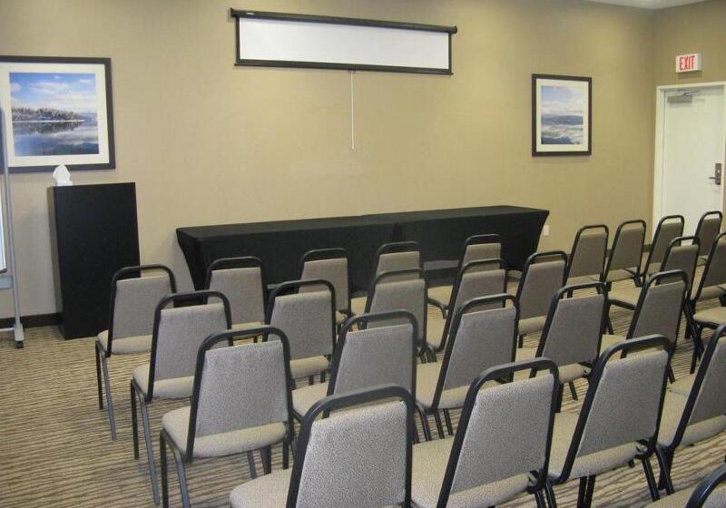 هتل Mainstay Suites Coeur D Alene