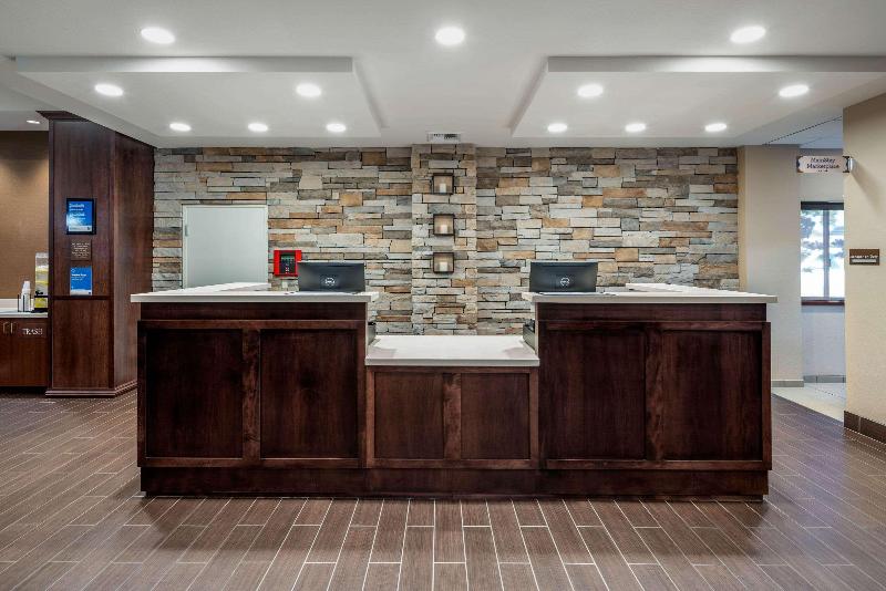 هتل Mainstay Suites Coeur D Alene