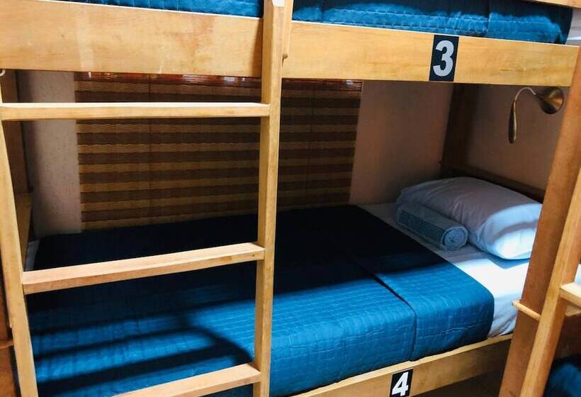 Hostel Ilha Do Amor