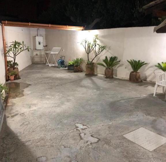 Pensione Due Passi Dal Tramonto Affittacamere