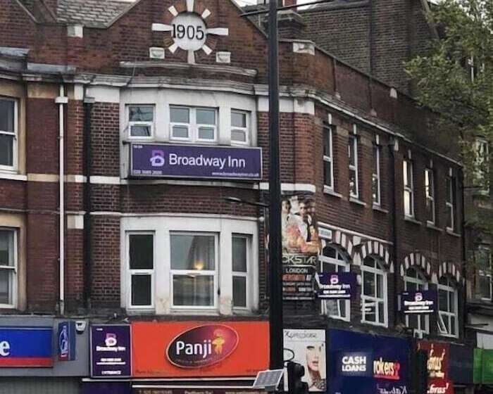فندق Broadway Inn