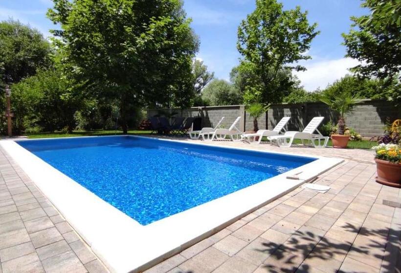 پانسیون Apartman Natura Vita Blagaj