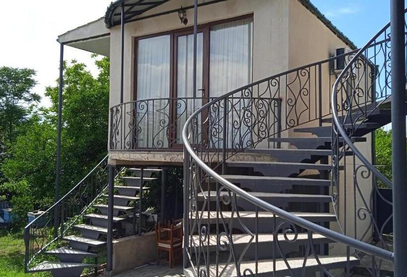 پانسیون Sataplia District