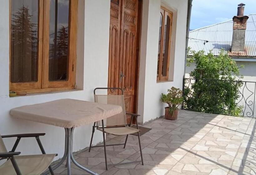 پانسیون Sataplia District