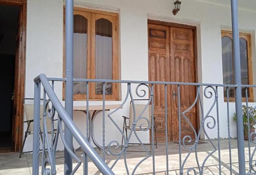 پانسیون Sataplia District