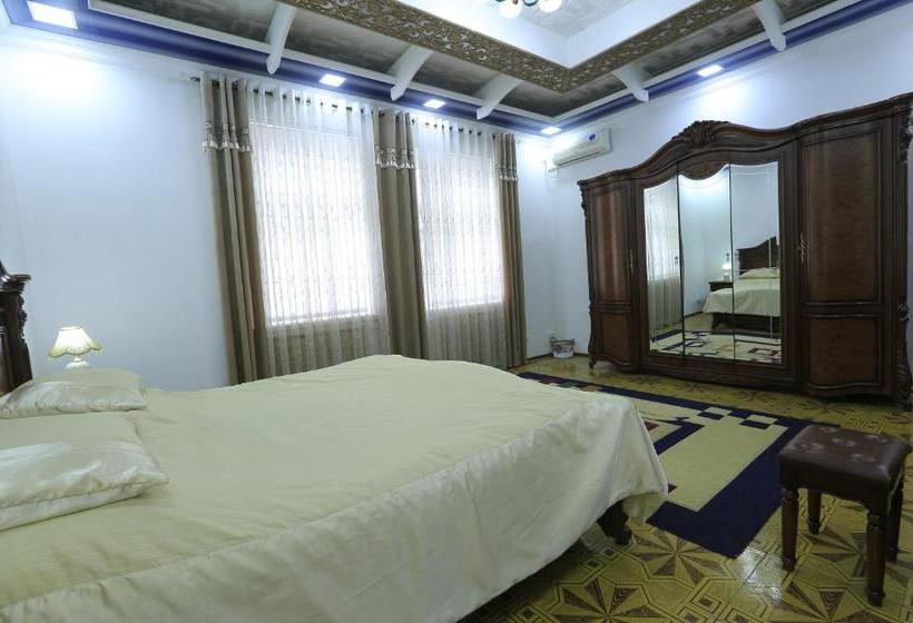 Yellow Hostel Dushanbe