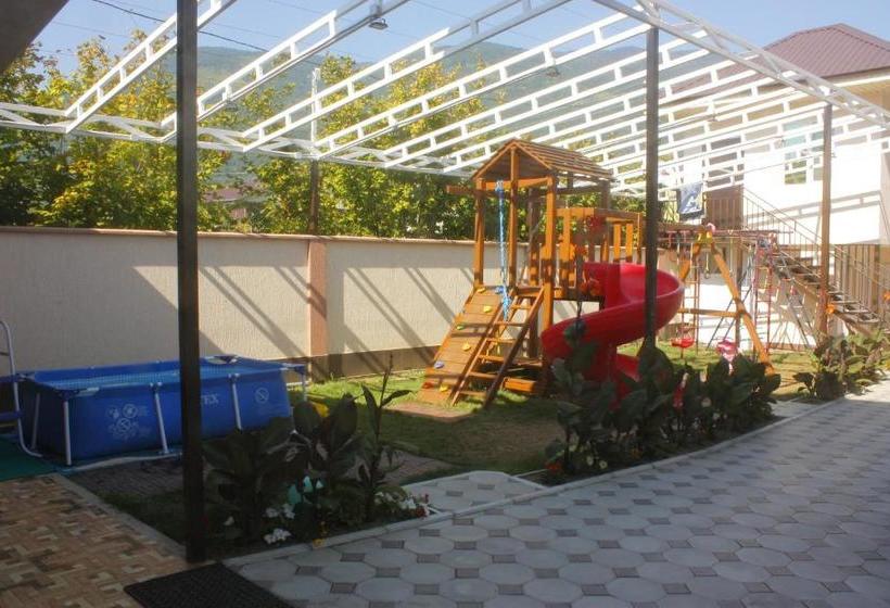 هاستل Mini Hotel Gagra Camping