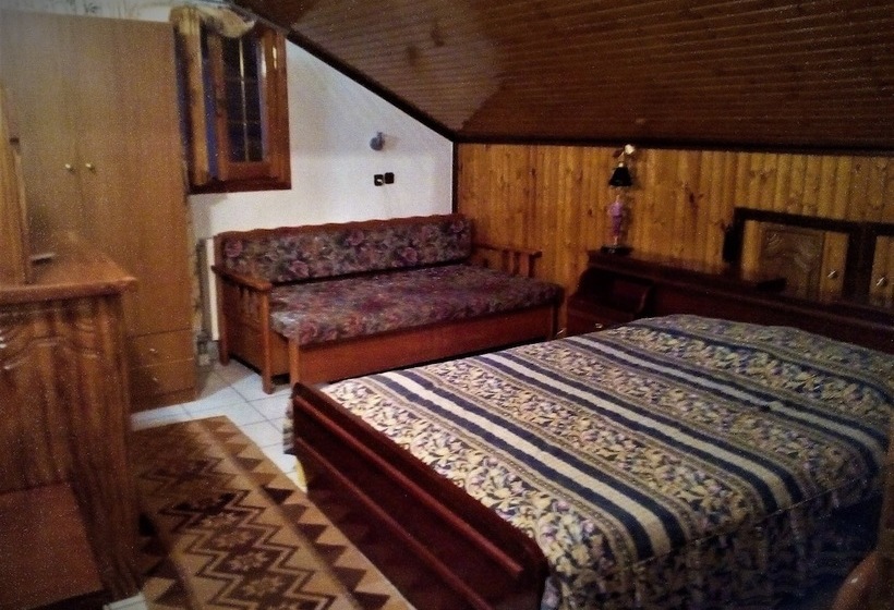 بنسيون Kostis Hause