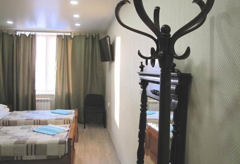 Hostel Bravo
