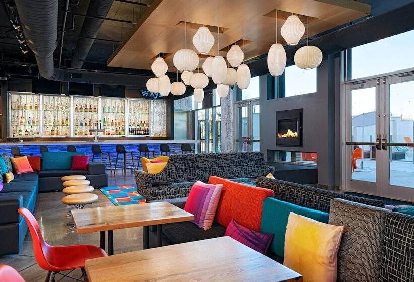 هتل Aloft Waco Downtown