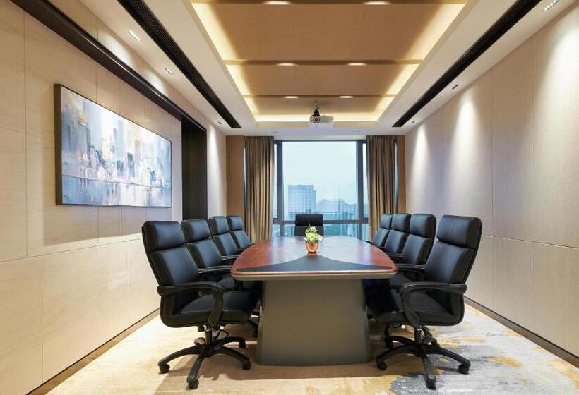 هتل Four Points By Sheraton Jiaxing