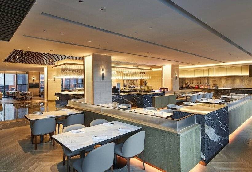 هتل Four Points By Sheraton Jiaxing