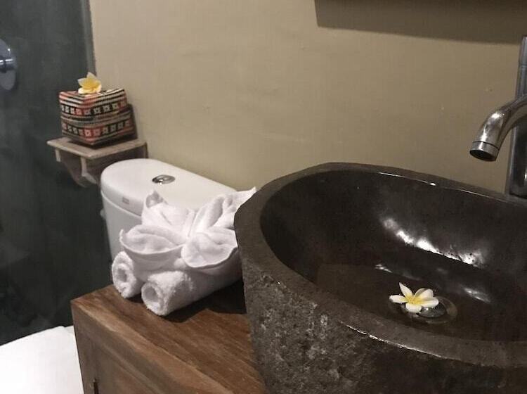 پانسیون Kailash Bali