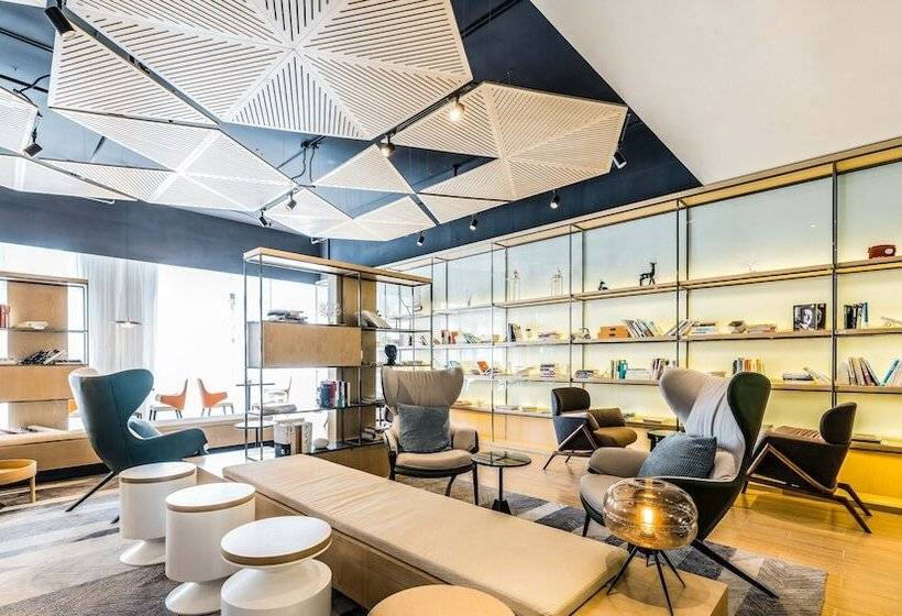 Atour Hotel Weihai City Center
