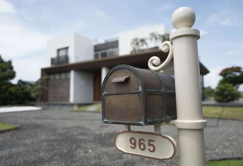 تختخواب و صبحانه Isla Faros