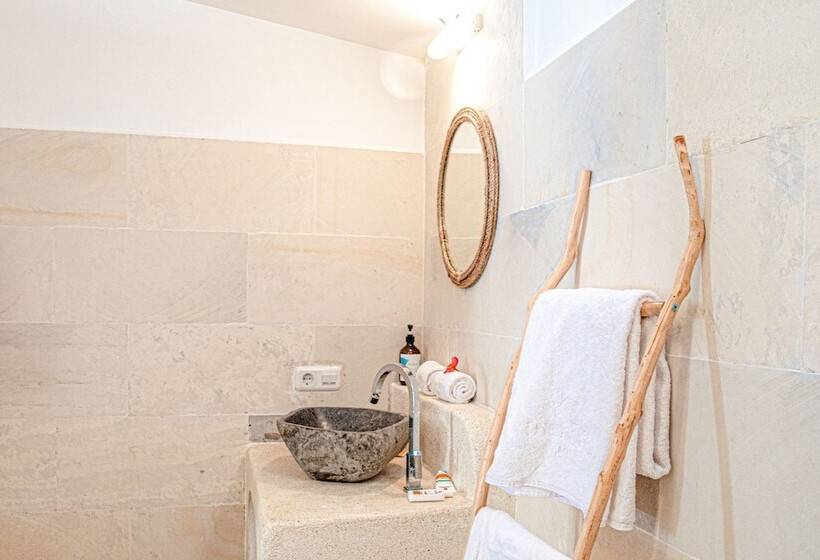 تختخواب و صبحانه The Koho Air