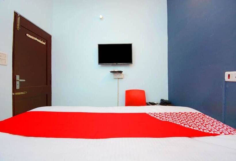 Отель Jb Inn By Oyo Rooms