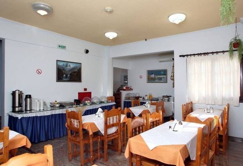 هتل Nostos