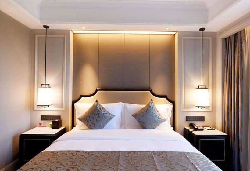 هتل Ramada Plaza By Wyndham Wenzhou