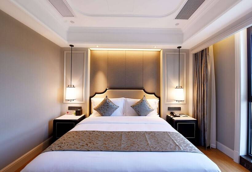 هتل Ramada Plaza By Wyndham Wenzhou