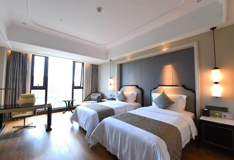 هتل Ramada Plaza By Wyndham Wenzhou
