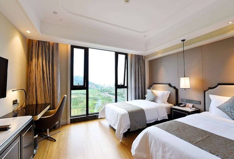 هتل Ramada Plaza By Wyndham Wenzhou