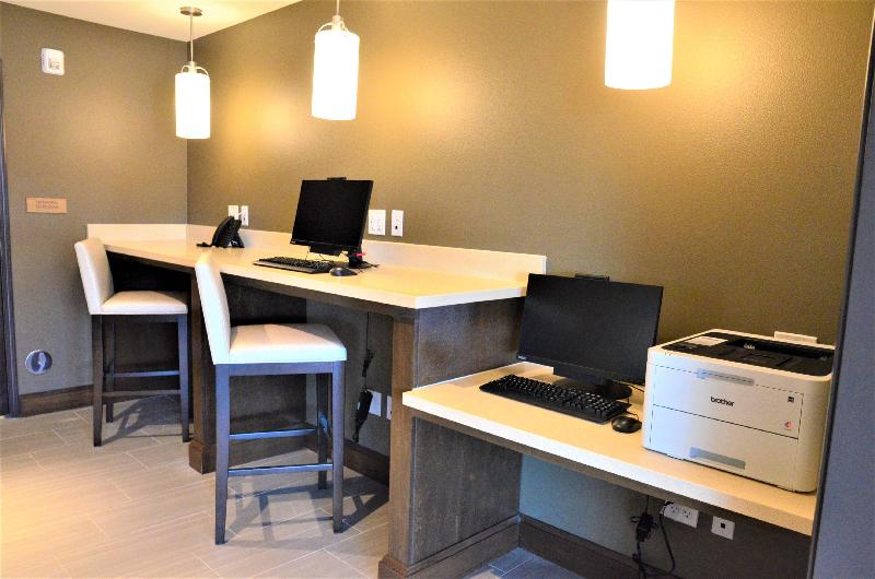 هتل Staybridge Suites   Orenco Station, An Ihg