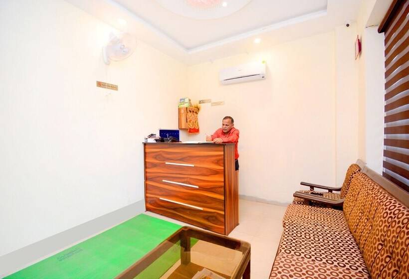 فندق The Sai Palace By Oyo Rooms