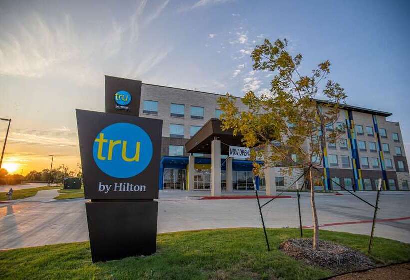 هتل Tru By Hilton Allen Dallas