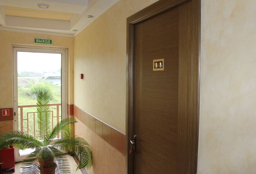 Motel Voyazh