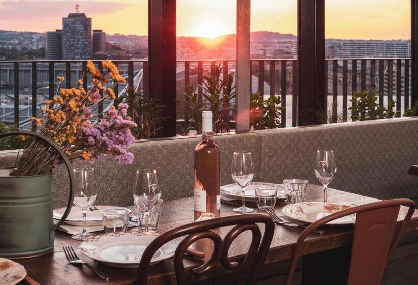 Novotel Paris Porte Versailles
