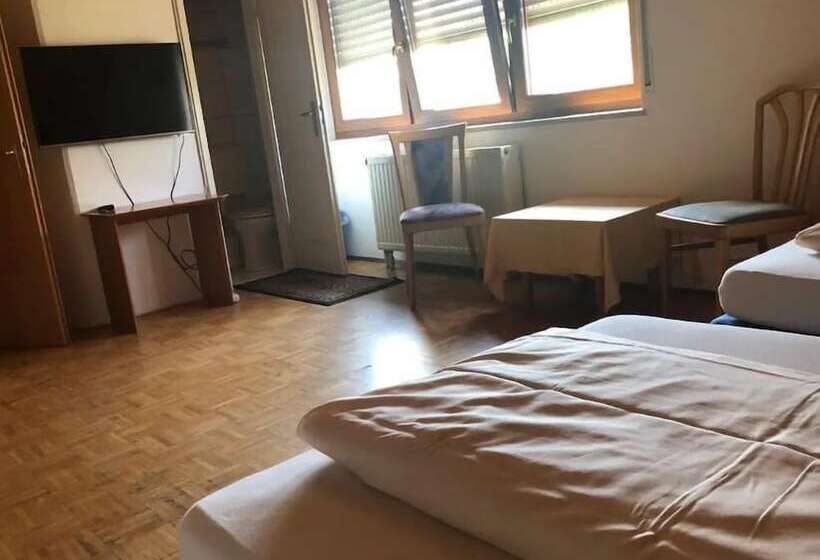 펜션 Gästehaus Denninger