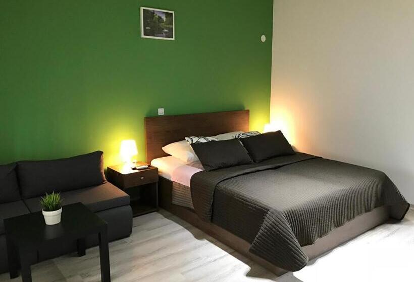 پانسیون Villa Rubčić Rooms & Pansion