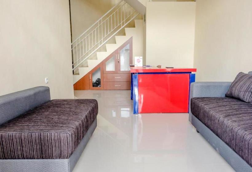 هاستل Cakalang Residence Syariah By Oyo Rooms