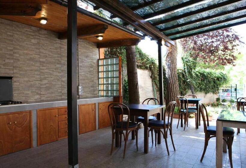 تختخواب و صبحانه La Casa Di Nonno Giulio