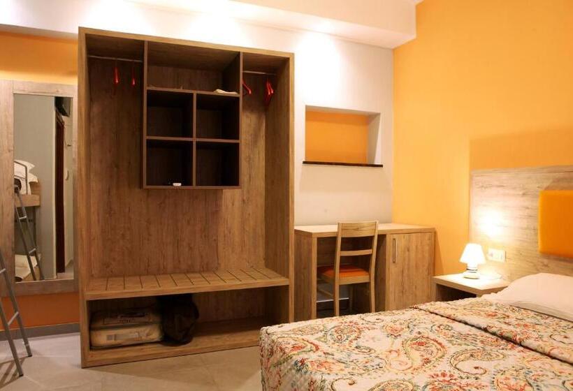تختخواب و صبحانه La Casa Di Nonno Giulio