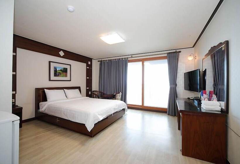 Haedoji Hotel Yangyang