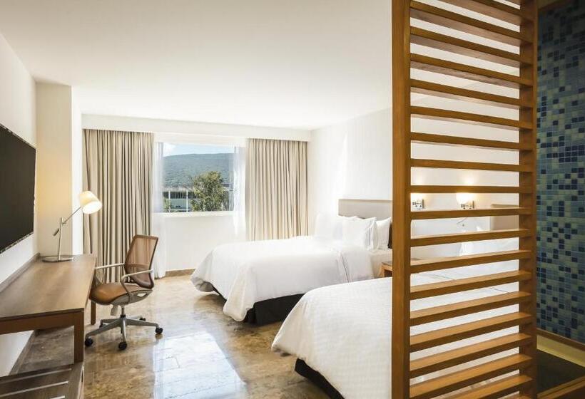 ホテル Fiesta Inn Guadalajara Periferico Poniente