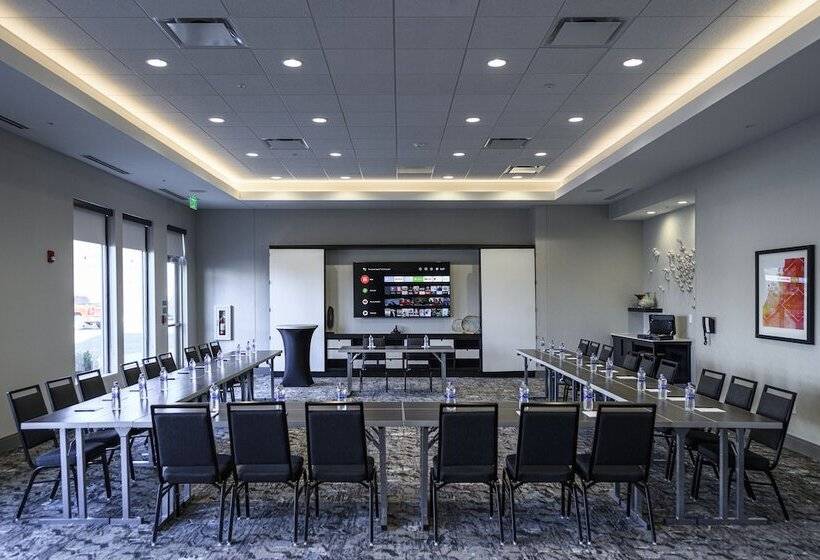 هتل Hyatt Place Indianapolis Fishers
