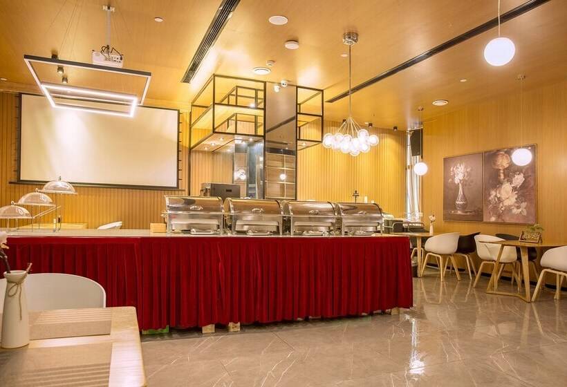 هتل Ibis Styles Zhengzhou International Convention And Exhibitio