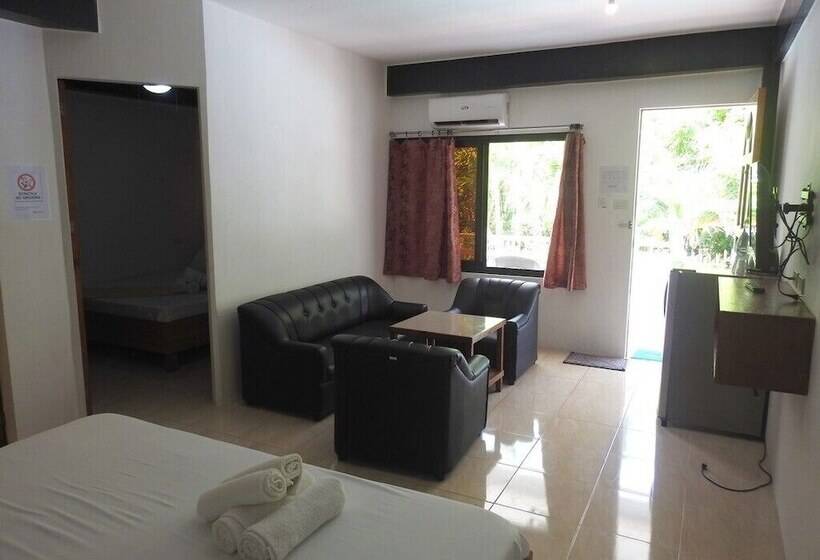 هتل Jalyn S Resort & Restaurant