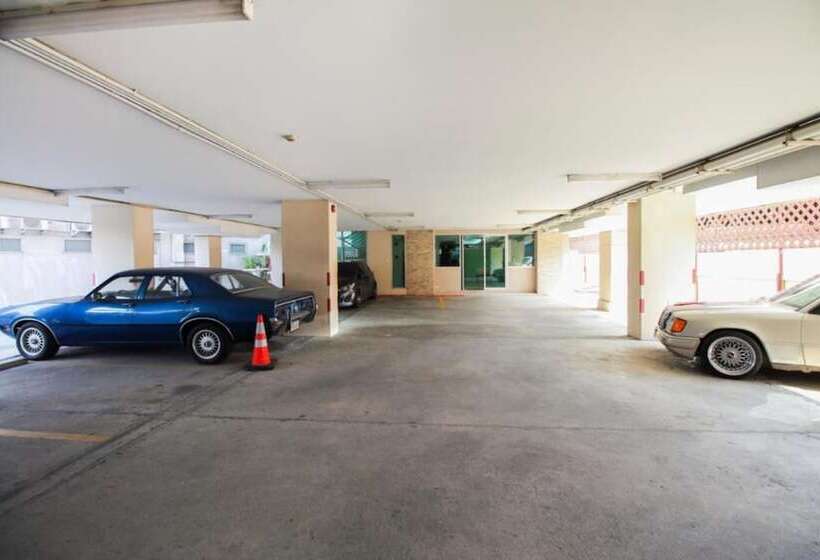 Mee Sook Hotel And Residence